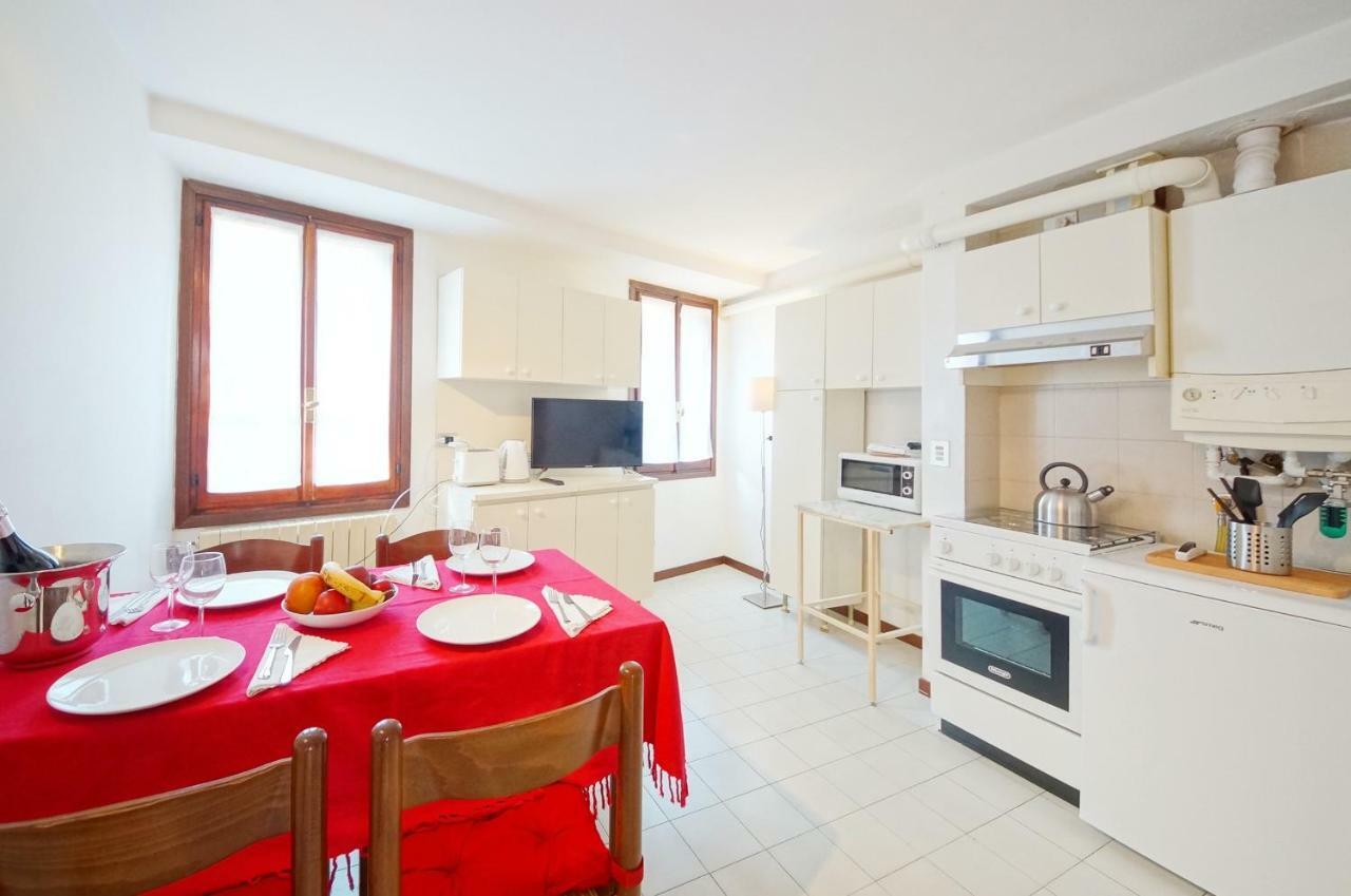 Calle Dei Fabbri Apartment เวนิส ภายนอก รูปภาพ