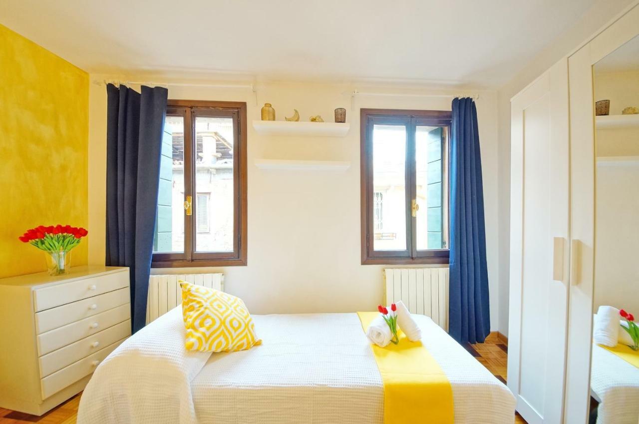 Calle Dei Fabbri Apartment เวนิส ภายนอก รูปภาพ